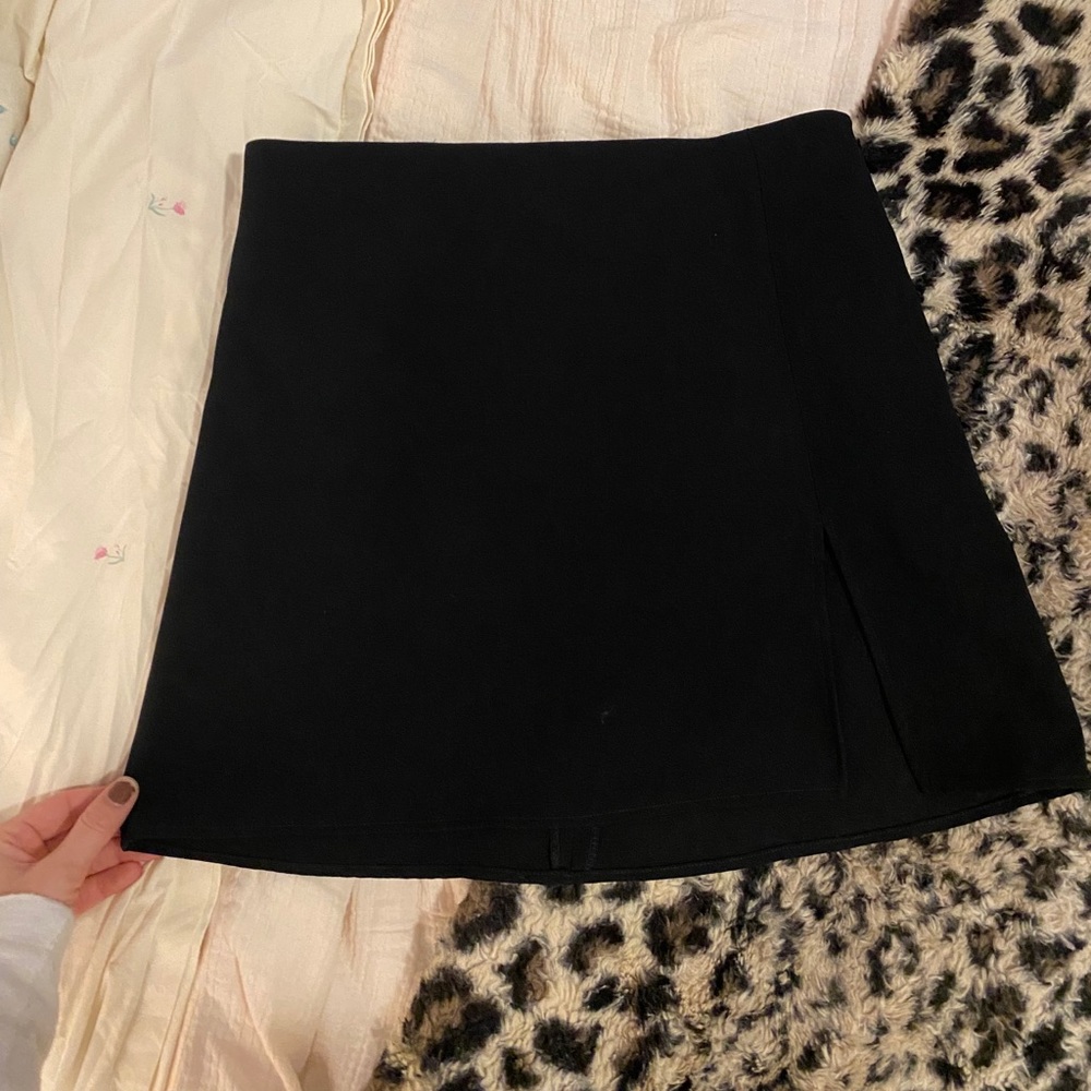 Zara mini skirt with slit ;)